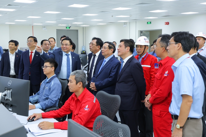 Thủ tướng Phạm Minh Chính khánh thành nhà máy điện khí LNG 1 , 4 tỉ USD tại Đồng Nai - Ảnh 2. Thủ tướng Phạm Minh Chính khánh thành nhà máy điện khí LNG 1 , 4 tỉ USD tại Đồng Nai - Ảnh 2.