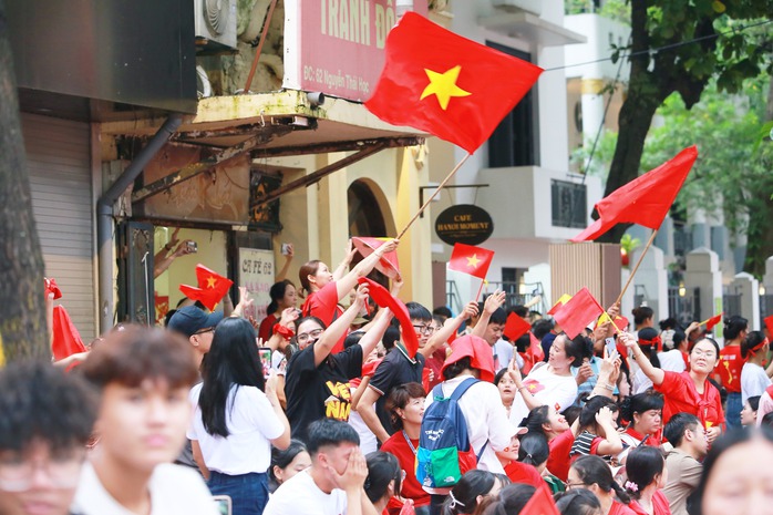 - Ảnh 1. - Ảnh 1.