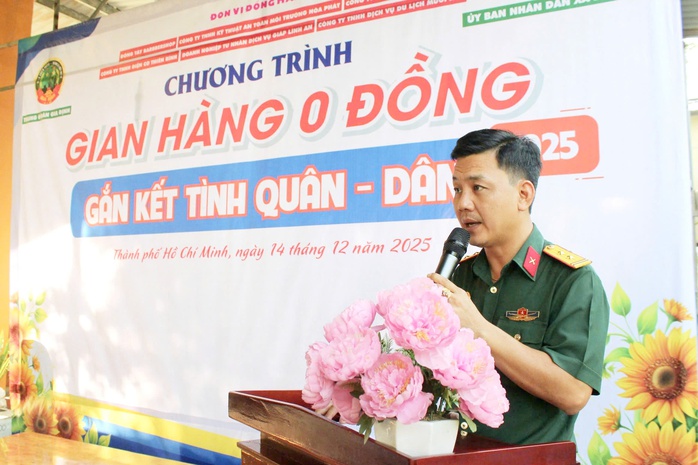 TPHCM: "Gian hàng 0 đồng" gắn kết tình quân - dân - Ảnh 1.