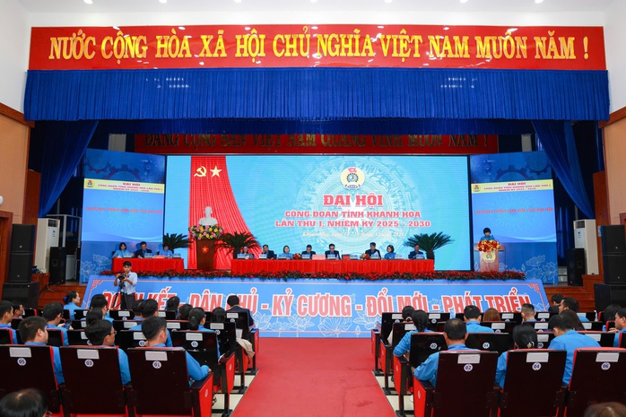 Ông Phan Thanh Liêm giữ chức chủ tịch LĐLĐ Khánh Hoà - Ảnh 1.