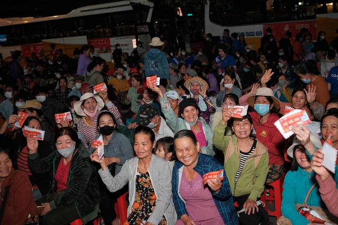 Saigon Co.op khởi động “Chuyến xe hạnh phúc” mùa 4 với 900 vé 0 đồng - Ảnh 3.