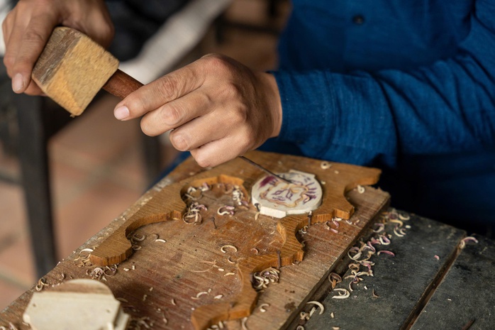 L&agrave;m mộc thủ c&ocirc;ng phục hồi nghề truyền thống - Ảnh 4.