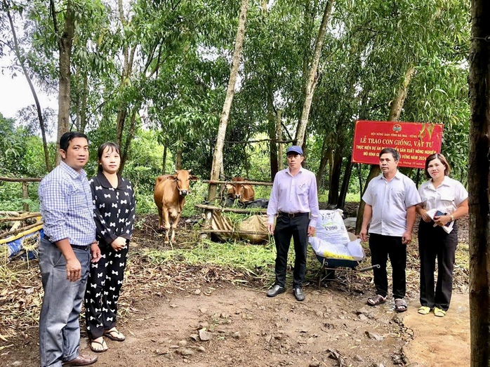 Ngăn "t&aacute;i ngh&egrave;o" để giảm ngh&egrave;o bền vững - Ảnh 2.