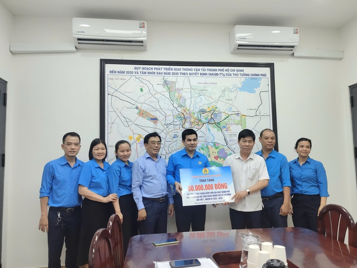 LĐLĐ TPHCM động vi&ecirc;n người lao động l&agrave;m việc tại c&ocirc;ng tr&igrave;nh đường V&agrave;nh đai 3 - Ảnh 2.