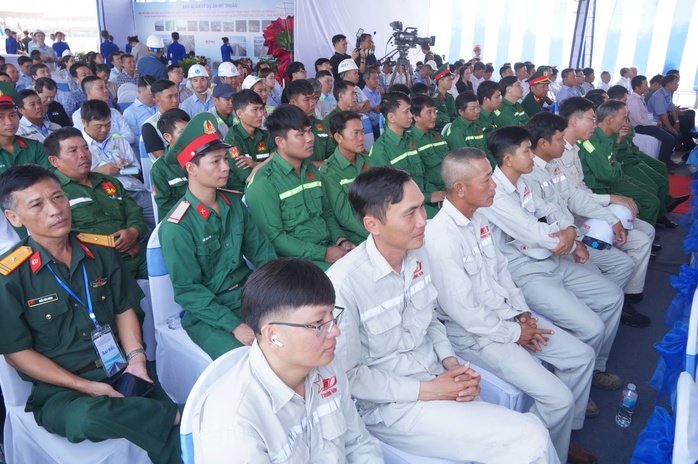 ĐBSCL khởi c&ocirc;ng v&agrave; kh&aacute;nh th&agrave;nh nhiều c&ocirc;ng tr&igrave;nh giao th&ocirc;ng trọng điểm - Ảnh 2.