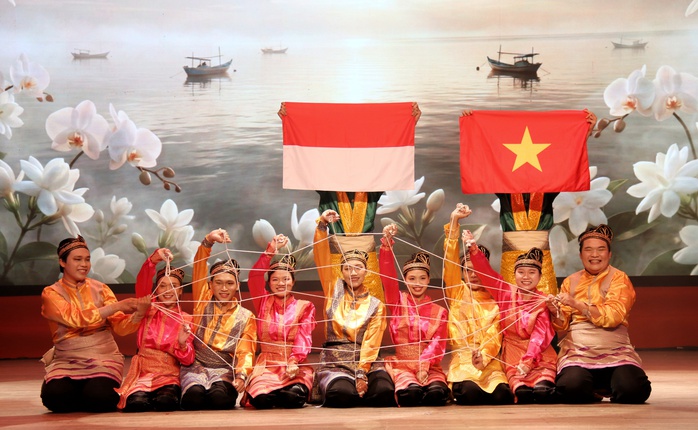 TP HCM kỷ niệm 70 năm ng&agrave;y thiết lập quan hệ ngoại giao Việt Nam - Indonesia - Ảnh 4.