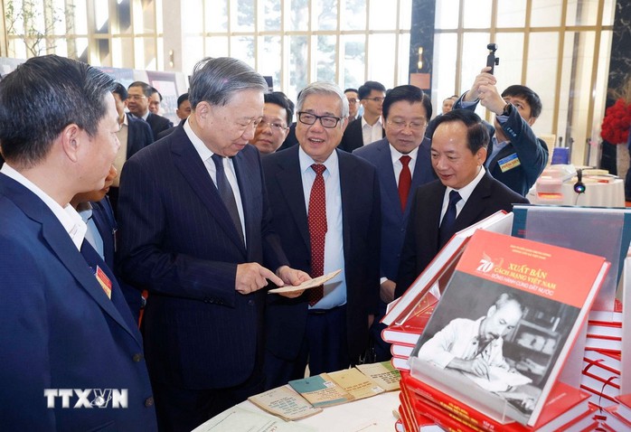 Tổng B&iacute; thư T&ocirc; L&acirc;m dự Hội nghị to&agrave;n quốc triển khai nhiệm vụ Tuy&ecirc;n gi&aacute;o v&agrave; D&acirc;n vận 2026 - Ảnh 1.