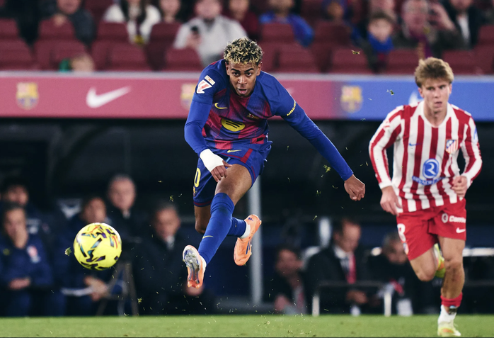 Barcelona ngược dòng hạ Atlético, vững ngôi đầu LaLiga - Ảnh 4.