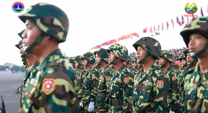 Diễu binh hoành tráng kỷ niệm 50 năm Quốc khánh Lào - Ảnh 9.