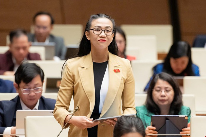 Đại biểu Nguyễn Anh Trí đề xuất miễn viện phí cho bệnh nhân ung thư sớm nhất có thể - Ảnh 2.