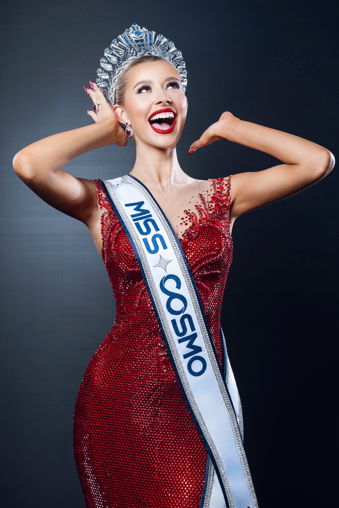 V&igrave; sao người đẹp Mỹ đăng quang Miss Cosmo 2025? - Ảnh 2.