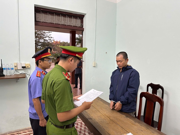 Vợ xin ly h&ocirc;n , chồng bạo lực v&agrave; m&agrave;n tự s&aacute;t kh&ocirc;ng th&agrave;nh tại Đ&agrave; Nẵng - Ảnh 1.