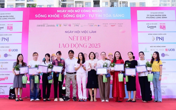 Hoạt động truyền cảm hứng đến nữ c&ocirc;ng nh&acirc;n nh&agrave; m&aacute;y - Ảnh 2.