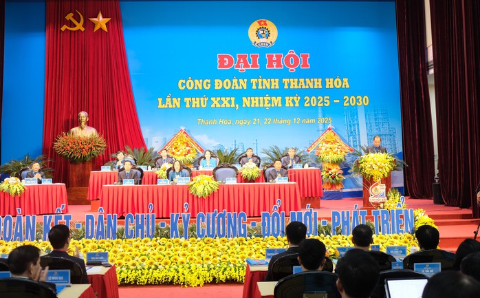 Khai mạc Đại hội C&ocirc;ng đo&agrave;n tỉnh Thanh H&oacute;a lần thứ XXI - Ảnh 5.