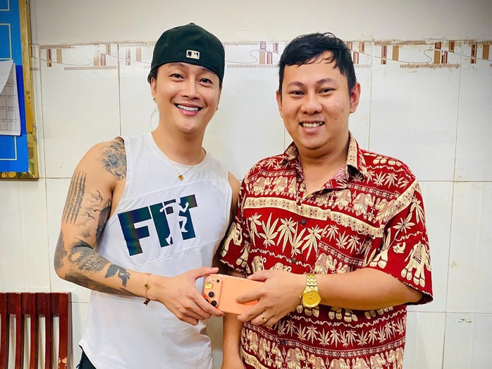 C&ocirc;ng an TPHCM t&igrave;m lại iPhone 17 Pro Max cho ca sĩ TiTi - Ảnh 1.