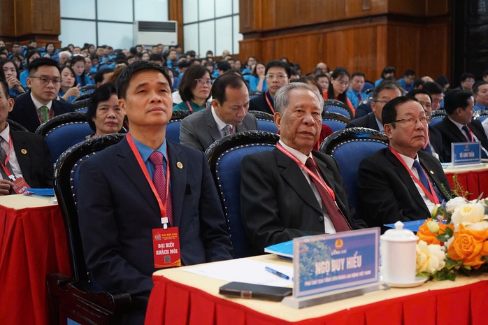 Khai mạc Đại hội C&ocirc;ng đo&agrave;n tỉnh Thanh H&oacute;a lần thứ XXI - Ảnh 2.