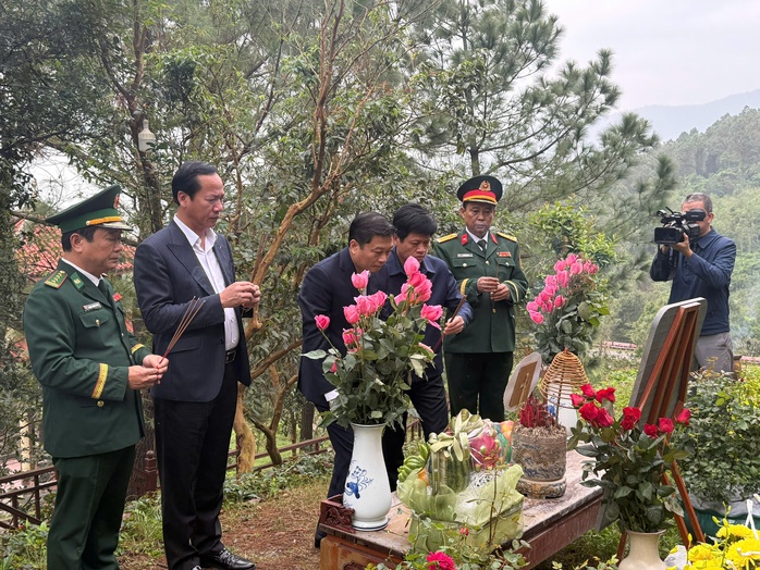 Th&agrave;nh k&iacute;nh tưởng niệm Đại tướng V&otilde; Nguy&ecirc;n Gi&aacute;p tại Vũng Ch&ugrave;a - Đảo Yến - Ảnh 4.
