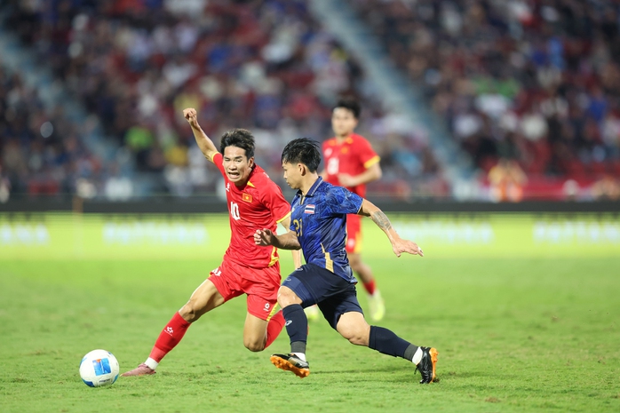 B&oacute;ng đ&aacute; Việt Nam cần tư duy v&agrave; chiến lược mới - Ảnh 1.