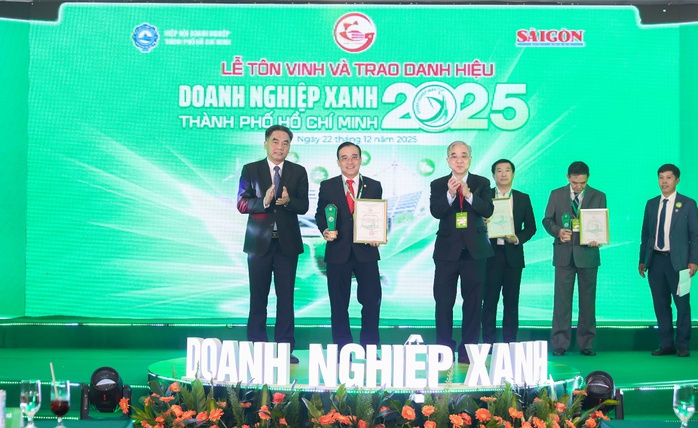 Saigon Co.op v&agrave; 21 đơn vị th&agrave;nh vi&ecirc;n được vinh danh Doanh nghiệp xanh TP HCM 2025 - Ảnh 1.