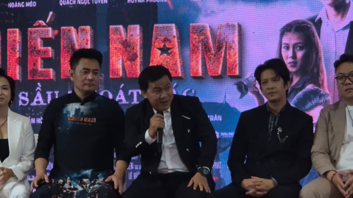 Trương Minh Cường "hy sinh" một c&aacute;nh tay v&igrave; m&ecirc; đ&aacute;nh đấm, h&agrave;nh động - Ảnh 7.