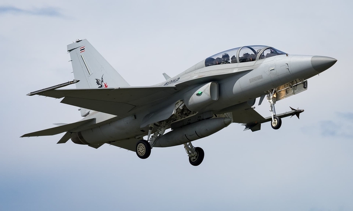 Campuchia c&aacute;o buộc Th&aacute;i Lan huy động chiến đấu cơ "Đại b&agrave;ng v&agrave;ng" - Ảnh 1.