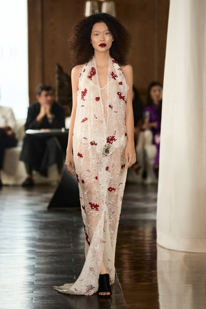 Những kh&aacute;i niệm ấn tượng ở Maison Denude - Ảnh 10.