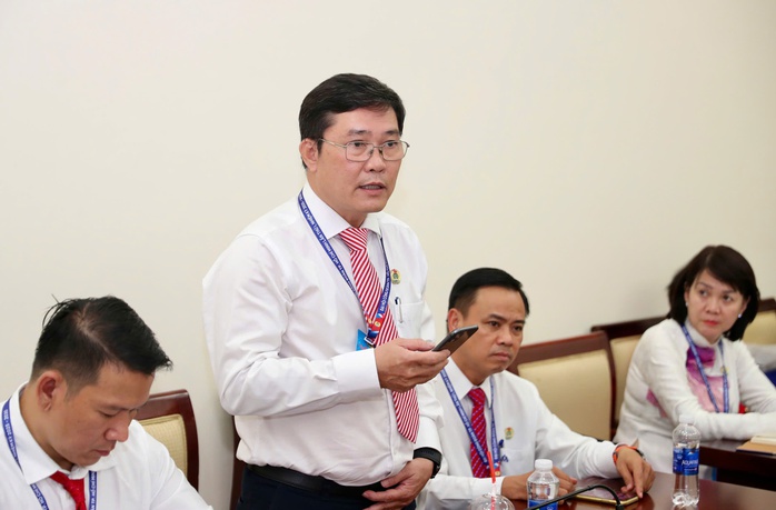 Người lao động mong được tiếp cận nh&agrave; ở x&atilde; hội, kh&aacute;m sức khỏe miễn ph&iacute;... - Ảnh 4.