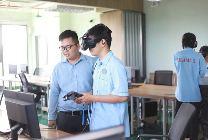 Thiếu lao động l&agrave;nh nghề, sản xuất kh&oacute; bứt tốc - Ảnh 1.