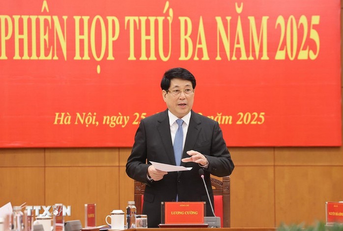 Chủ tịch nước Lương Cường chủ tr&igrave; phi&ecirc;n họp về cải c&aacute;ch tư ph&aacute;p năm 2025 - Ảnh 1.