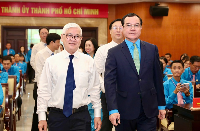 Nhiều l&atilde;nh đạo trung ương v&agrave; TPHCM đến dự Đại hội C&ocirc;ng đo&agrave;n TPHCM - Ảnh 1.