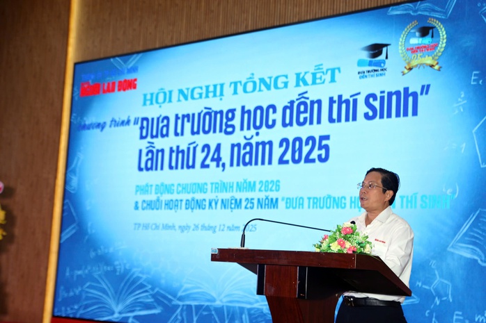 Bền bỉ 25 năm chương tr&igrave;nh &ldquo;Đưa trường học đến th&iacute; sinh&rdquo; - Ảnh 2.