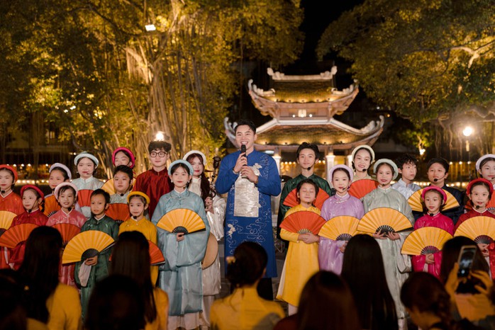 Gala "Hồn Việt" 2025: Khi di sản văn ho&aacute; bước v&agrave;o nhịp sống đương đại - Ảnh 6.