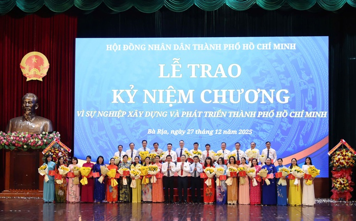 B&iacute; thư th&agrave;nh ủy TPHCM Trần Lưu Quang k&ecirc;u gọi h&agrave;nh động quyết liệt v&agrave; tr&aacute;ch nhiệm - Ảnh 9.