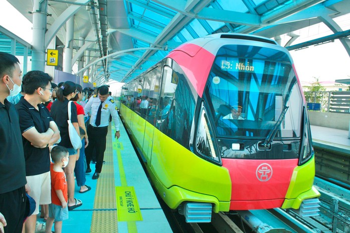 Ph&aacute;t triển c&ocirc;ng nghiệp đường sắt hiện đại - Ảnh 1.