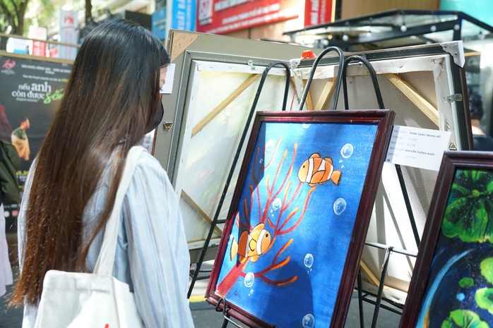 Nơi sắc m&agrave;u thay tiếng n&oacute;i - Ảnh 3.