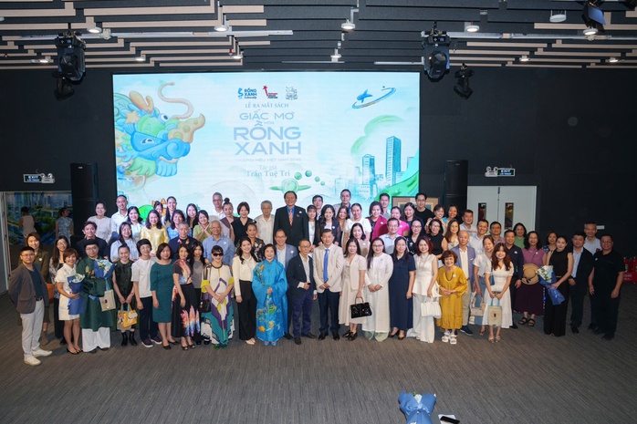 &ldquo;Giấc mơ h&oacute;a Rồng Xanh&rdquo;- c&acirc;u chuyện về tương lai đất nước - Ảnh 4.