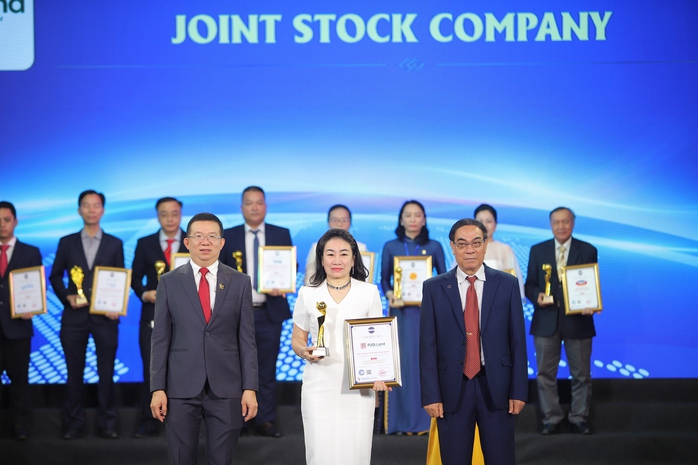 FUTA Land vinh danh Top 10 Thương hiệu Xuất sắc Ch&acirc;u &Aacute; &ndash; Th&aacute;i B&igrave;nh Dương 2025 - Ảnh 1.