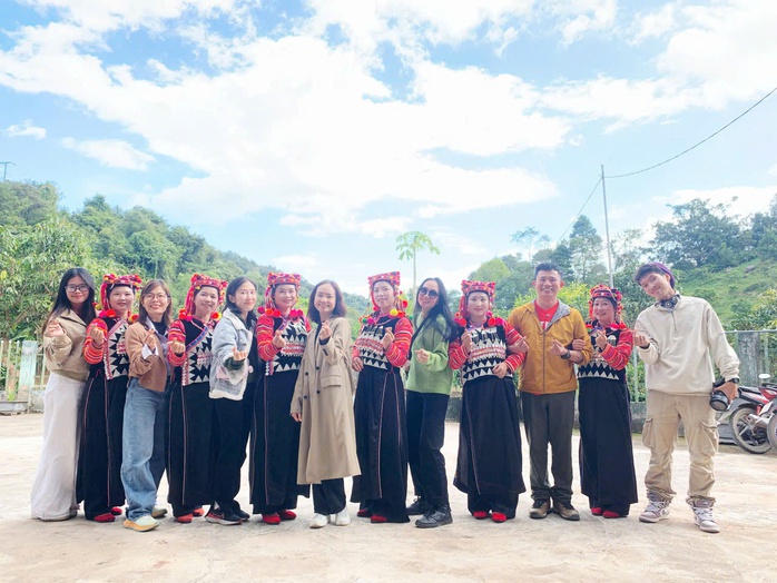 "Ch&igrave;a kh&oacute;a" chuyển đổi số th&agrave;nh c&ocirc;ng cho hộ ngh&egrave;o - Ảnh 2.