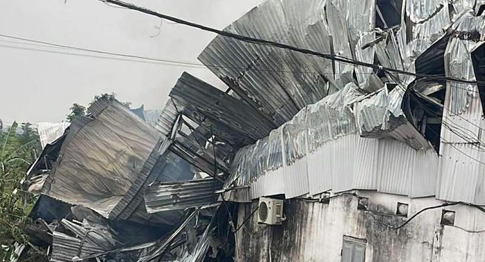 Ch&aacute;y lớn tại một xưởng may ở Hải Ph&ograve;ng, thiệt hại nhiều tỉ đồng - Ảnh 1.