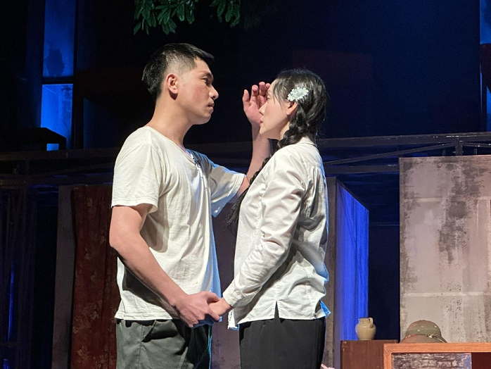 "Qu&acirc;n khu Nam Đồng" chạm đến miền k&yacute; ức v&agrave; l&ograve;ng tri &acirc;n s&acirc;u thẳm - Ảnh 3.