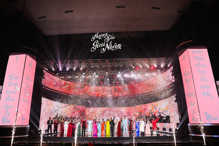 Hồ Văn Cường khiến kh&aacute;n giả vỡ &ograve;a  - Ảnh 19.