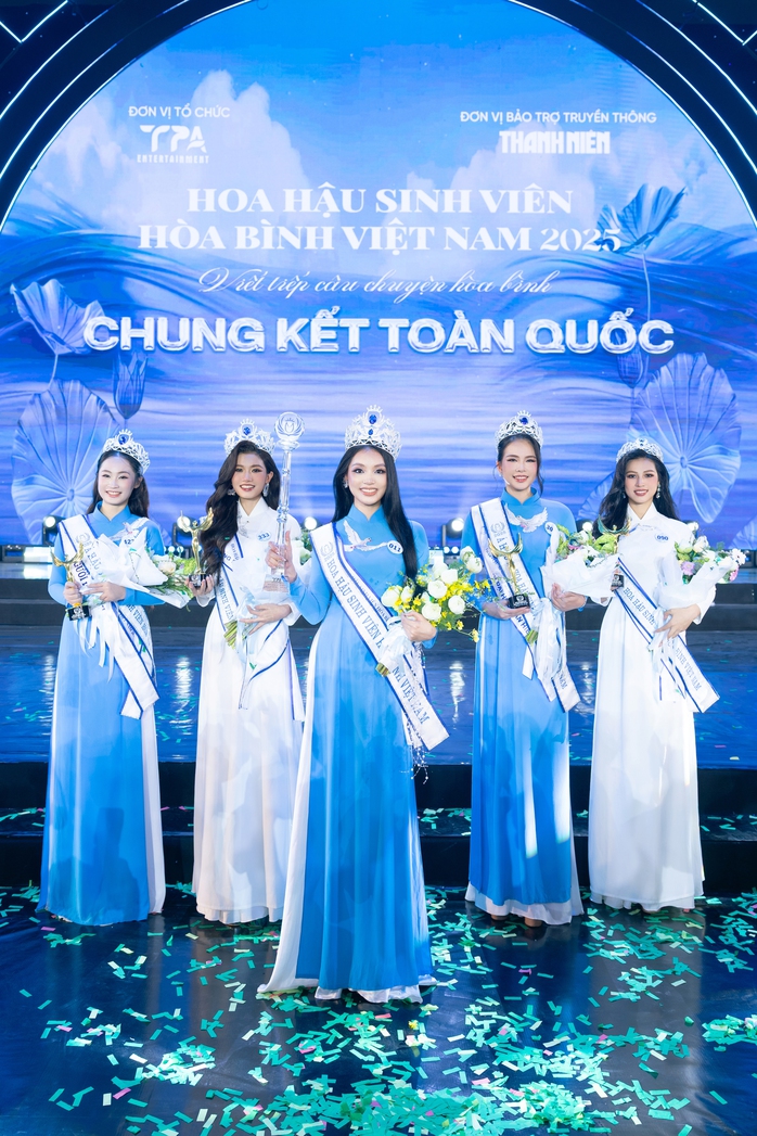 Nguyễn Phương Thanh đăng quang Hoa hậu Sinh vi&ecirc;n Ho&agrave; b&igrave;nh Việt Nam  - Ảnh 3.