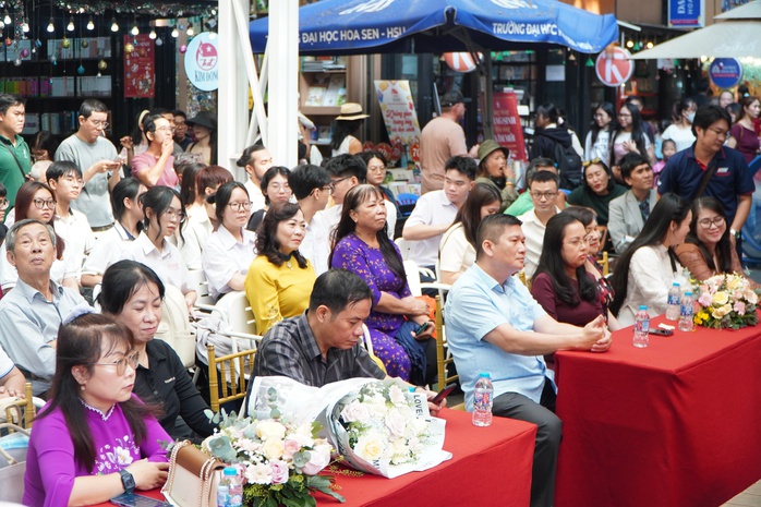 Độc đ&aacute;o Lịch bản đồ du lịch Việt Nam 2026 - Ảnh 7.