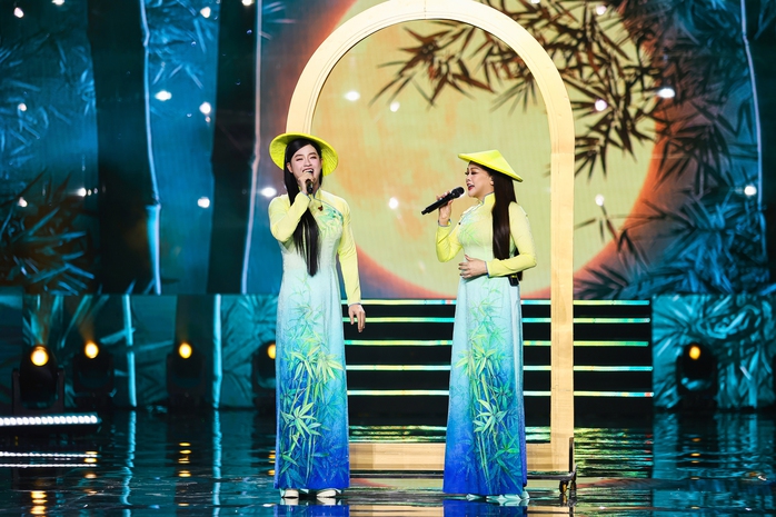 Hồ Văn Cường khiến kh&aacute;n giả vỡ &ograve;a  - Ảnh 6.