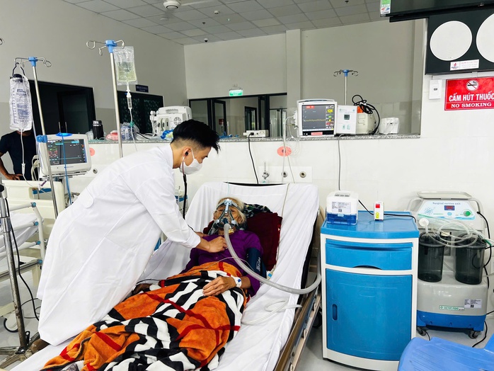 Nhẹ gánh chữa bệnh - Ảnh 1.