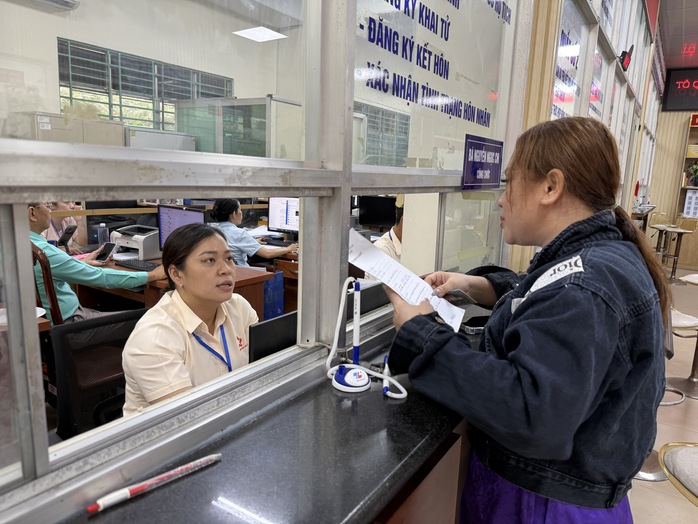 Hơn 80 phường, x&atilde; tại TPHCM sắp được bổ sung Ph&oacute; Chủ tịch UBND - Ảnh 1.