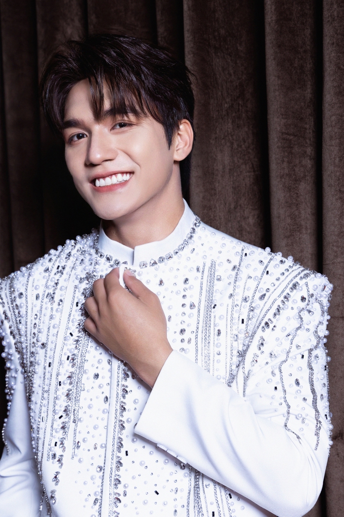 BẦU CHỌN GIẢI MAI V&Agrave;NG  - HẠNG MỤC &ldquo;NAM DIỄN VI&Ecirc;N ĐIỆN ẢNH, TRUYỀN H&Igrave;NH&rdquo;: Diễn như kh&ocirc;ng diễn - Ảnh 1.