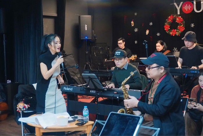 Vụ hủy show v&agrave;o ph&uacute;t ch&oacute;t: ca sĩ Hồng Nhung chưa nhận một đồng n&agrave;o - Ảnh 1.