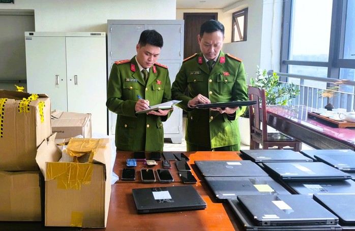 Triệt phá đường dây lừa đảo, bắt nhiều chủ tịch, giám đốc công ty "ma" - Ảnh 3.