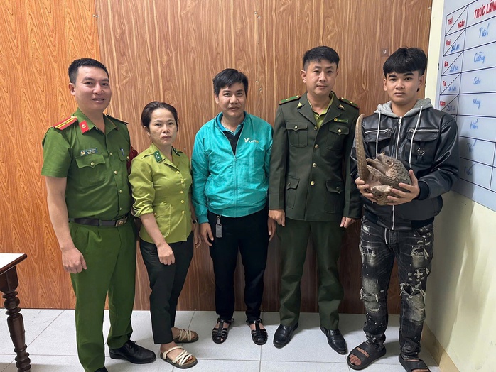 Phát hiện tê tê qúy hiếm tại Quảng Ngãi và hành động Bảo tồn động vật rừng - Ảnh 1. Phát hiện tê tê qúy hiếm tại Quảng Ngãi và hành động Bảo tồn động vật rừng - Ảnh 1.